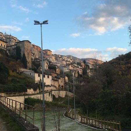 Casa Ai Piedi Della Riserva Naturale Pettorano sul Gizio Kültér fotó