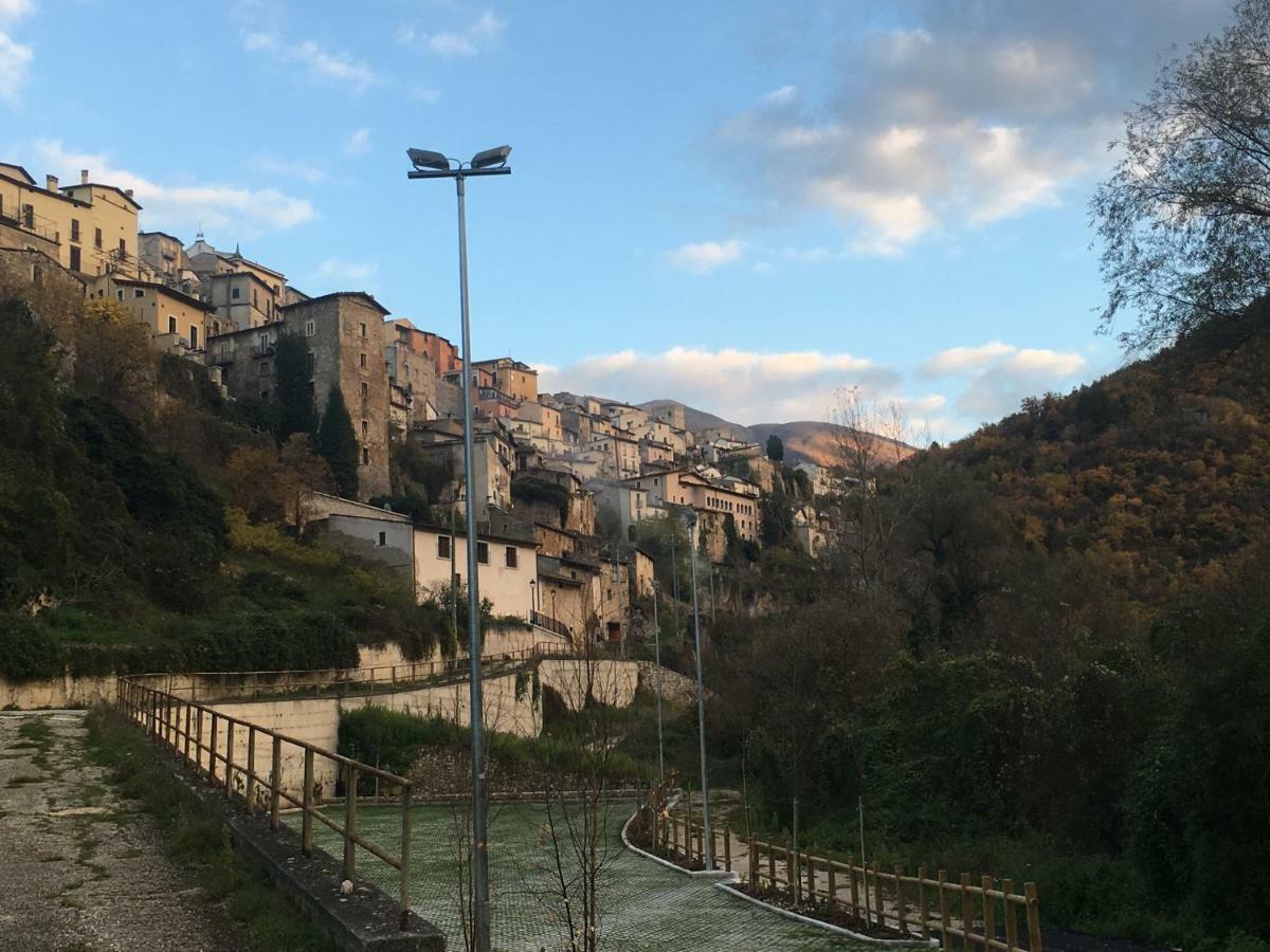 Casa Ai Piedi Della Riserva Naturale Pettorano sul Gizio Kültér fotó